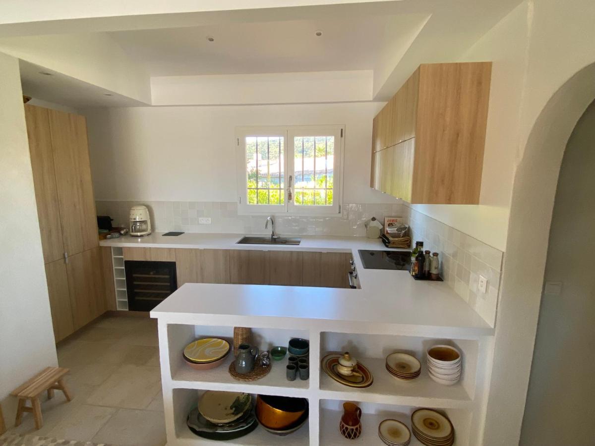 Lovely "Provence" Villa With Sea View, Private Heated Pool, Airco And Beautiful Garden Grimaud Exterior foto